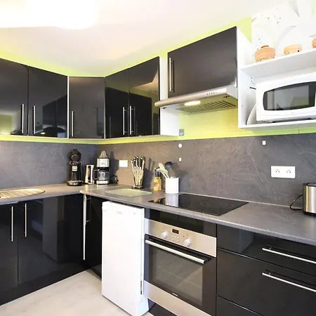 Appartement F3 Wifi Au Mont-dore, Proche Centre Et Thermes *