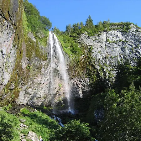 Appartement F3 Wifi Au Mont-dore, Proche Centre Et Thermes
